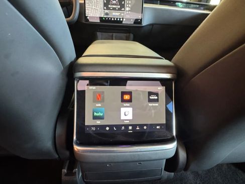 Used 2023 Tesla Model X AWD/4WD image 35