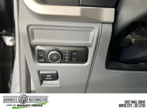 Used 2023 Ford F150 XLT AWD/4WD image 29