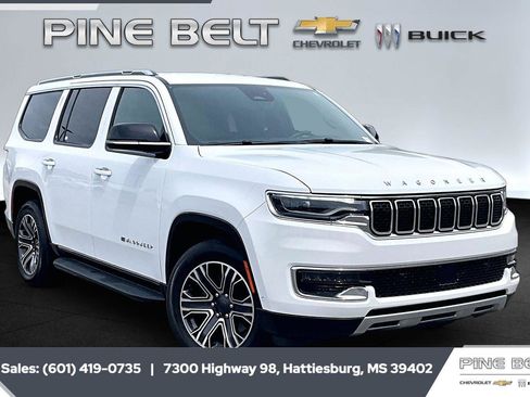 Used 2024 Jeep Wagoneer Series II w/ Flexible Seating Group AWD/4WD image 1