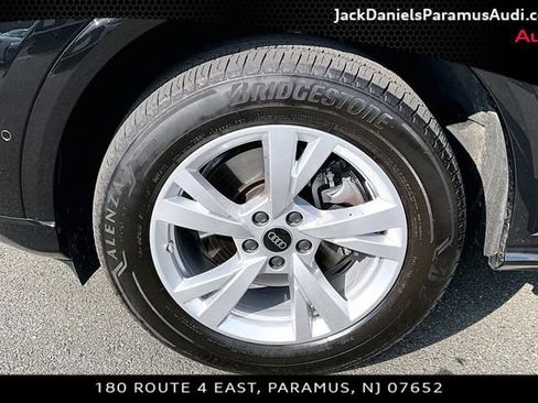 Used 2025 Audi Q5 Premium w/ Convenience Package AWD/4WD image 8