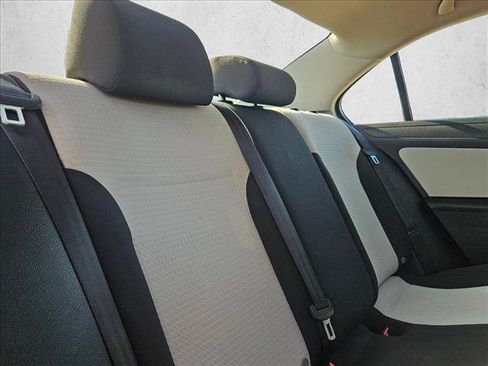 Used 2015 Volkswagen Jetta S FWD image 18