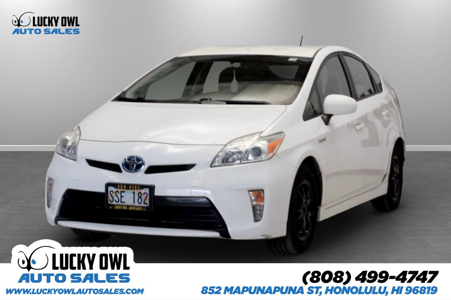 Used 2015 Toyota Prius Three FWD image 1