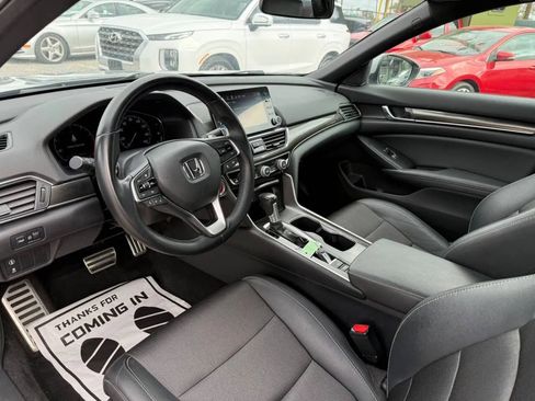 Used 2019 Honda Accord Sport image 10