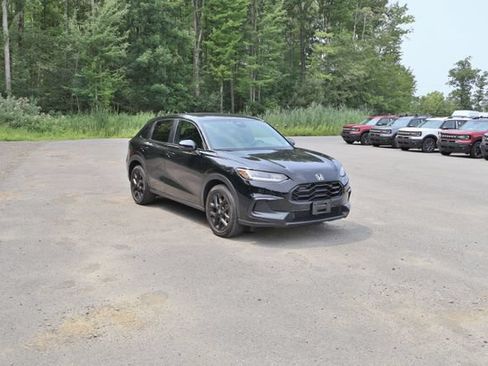 Used 2024 Honda HR-V Sport image 9