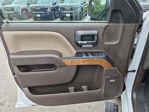Used 2018 Chevrolet Silverado 1500 LTZ w/ Texas Edition RWD image 20
