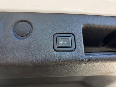 Certified 2023 Chevrolet Equinox LT image 7