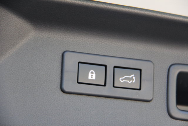 Used 2025 Subaru Forester Premium AWD/4WD image 37