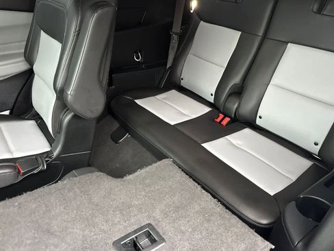 Used 2023 Ford Explorer XLT w/ Equipment Group 202A image 16