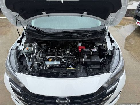 Used 2025 Nissan Versa SV w/ Trunk Package FWD image 19
