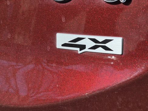 Used 2024 Kia Telluride SX Prestige image 10