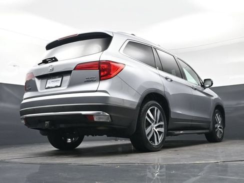 Used 2016 Honda Pilot Elite image 39