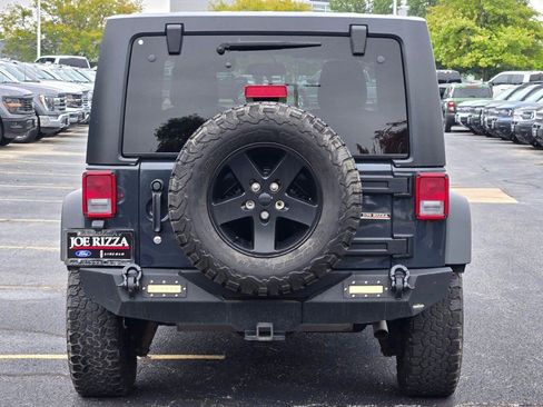 Used 2017 Jeep Wrangler Unlimited Sport image 11