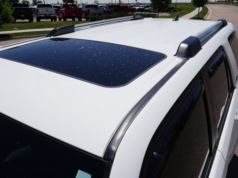 Used 2020 Toyota 4Runner SR5 Premium w/ Moonroof Package AWD/4WD image 64