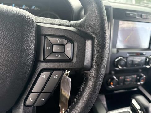 Used 2019 Ford F150 XLT w/ Equipment Group 302A Luxury AWD/4WD image 37