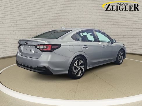 Used 2022 Subaru Legacy Premium w/ Popular Package #1 AWD/4WD image 5