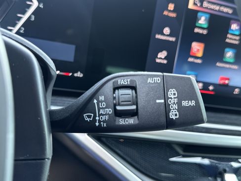 New 2026 BMW X5 xDrive40i w/ M Sport Package image 13