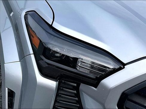 Used 2024 Toyota Tacoma SR5 image 26