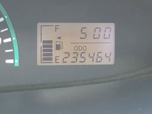 Used 2009 Toyota Yaris Sedan FWD image 20