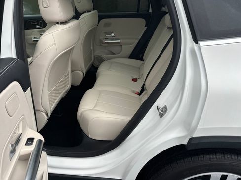 New 2026 Mercedes-Benz GLA 250 image 23