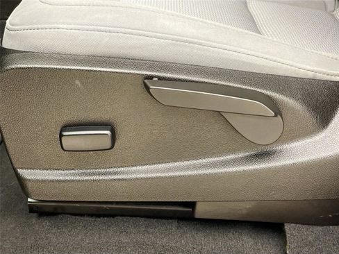 Used 2022 Chevrolet Colorado W/T w/ WT Convenience Package image 20