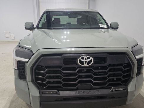 Used 2022 Toyota Tundra SR5 AWD/4WD image 2