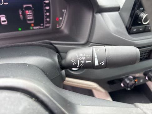 Used 2025 Honda Accord LX image 17