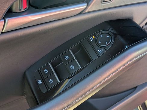 New 2025 MAZDA CX-30 AWD 2.5 S w/ Select Sport Pkg image 11