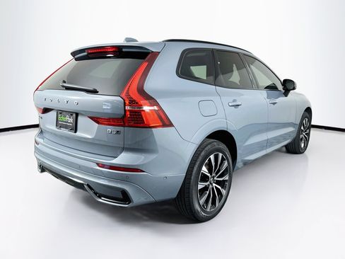 Used 2024 Volvo XC60 B5 Plus w/ Protection Package Premier AWD/4WD image 9
