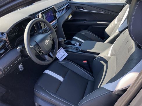 New 2026 Toyota Camry SE image 9