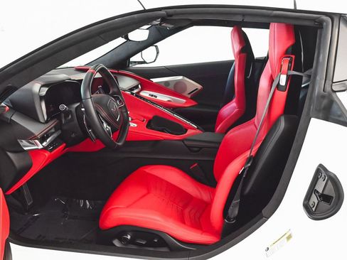 Used 2024 Chevrolet Corvette Stingray Premium Conv w/ 3LT RWD image 33