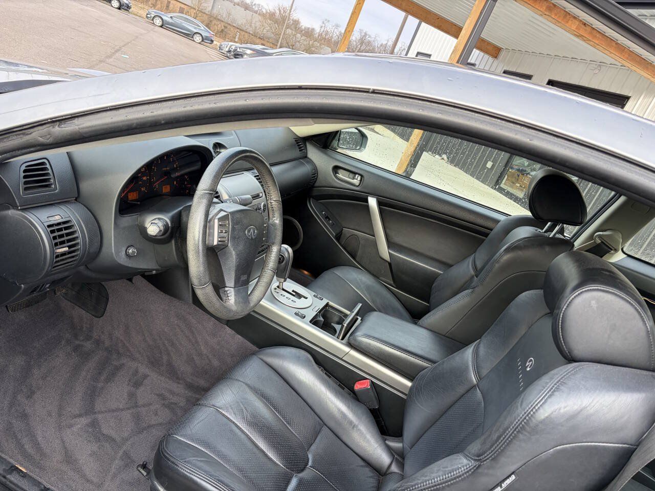 Used 2003 INFINITI G35 Coupe w/ Performance Tire & Wheel Pkg RWD image 14