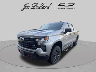 Used 2024 Chevrolet Silverado 1500 LT Trail Boss w/ Convenience Package II AWD/4WD video 1