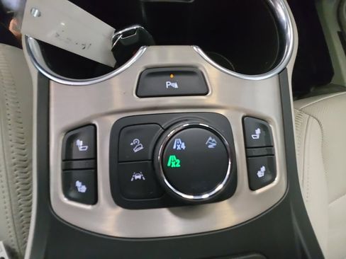 Used 2022 GMC Terrain Denali AWD/4WD image 19