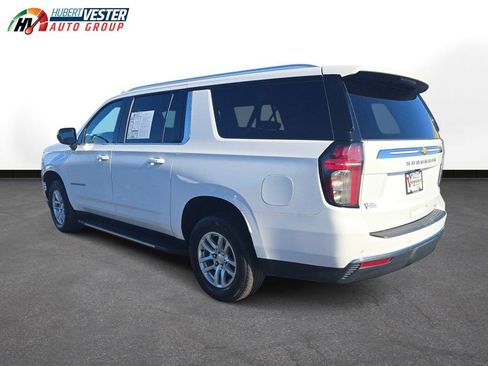 Used 2023 Chevrolet Suburban LT image 9