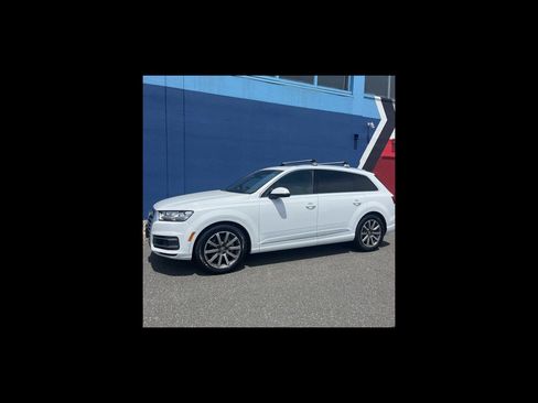 Used 2019 Audi Q7 3.0T Prestige AWD/4WD image 1