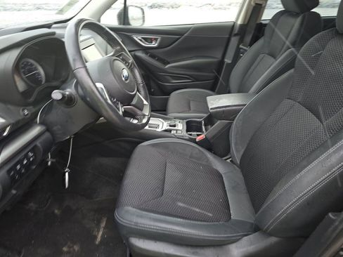 Used 2022 Subaru Forester Premium image 10