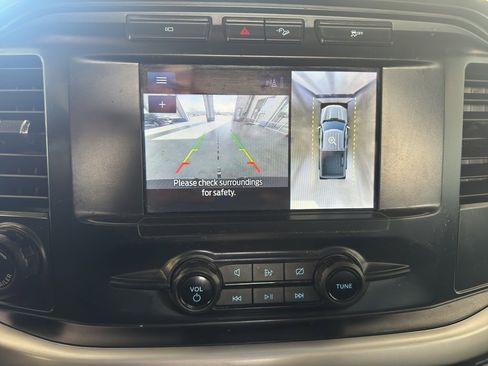 Used 2022 Ford F150 XL w/ Trailer Tow Package image 18