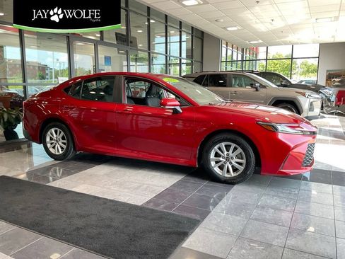 Certified 2025 Toyota Camry LE FWD image 1