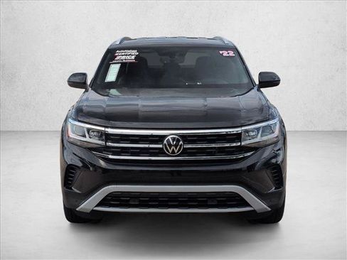Used 2022 Volkswagen Atlas Cross Sport SE FWD image 2