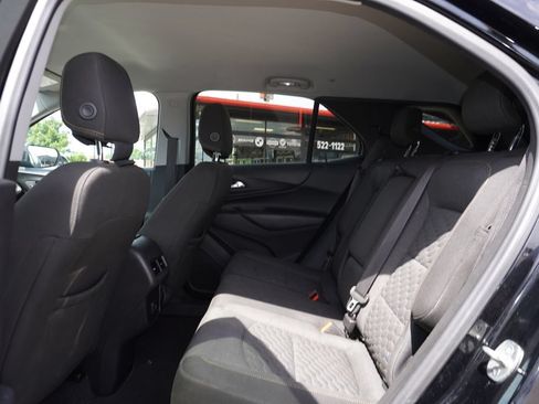 Used 2020 Chevrolet Equinox LT FWD image 24