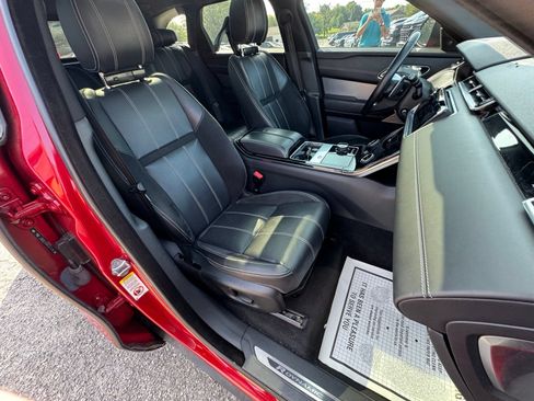 Used 2019 Land Rover Range Rover Velar R-Dynamic SE AWD/4WD image 32