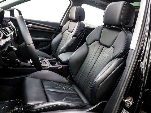 Used 2025 Audi Q5 2.0T Premium Plus w/ Premium Plus Package image 18