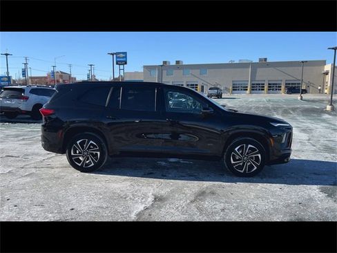 Certified 2025 Buick Enclave Sport Touring image 9