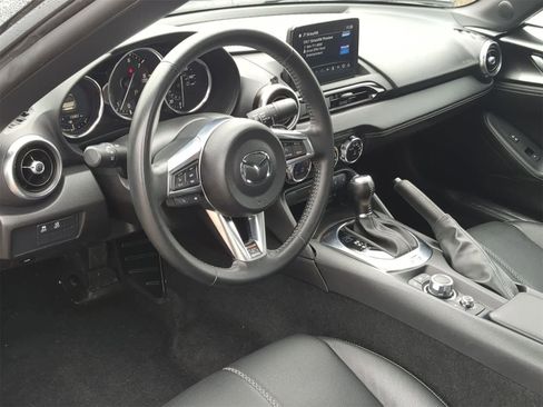 Used 2021 MAZDA MX-5 Miata Grand Touring image 10