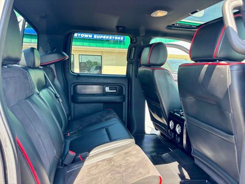 Used 2014 Ford F150 FX4 w/ Equipment Group 402A Luxury AWD/4WD image 13