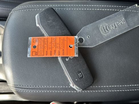 Used 2024 Kia Seltos EX FWD image 26
