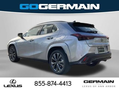 New 2026 Lexus UX 300h AWD image 4