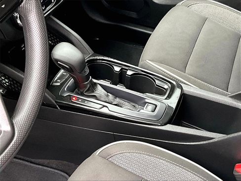 Used 2021 Chevrolet TrailBlazer LT w/ Convenience Package image 19