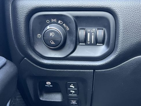 Used 2025 RAM 1500 Big Horn image 17