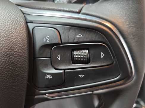 Certified 2023 Buick Encore GX Select w/ Experience Buick Package AWD/4WD image 18
